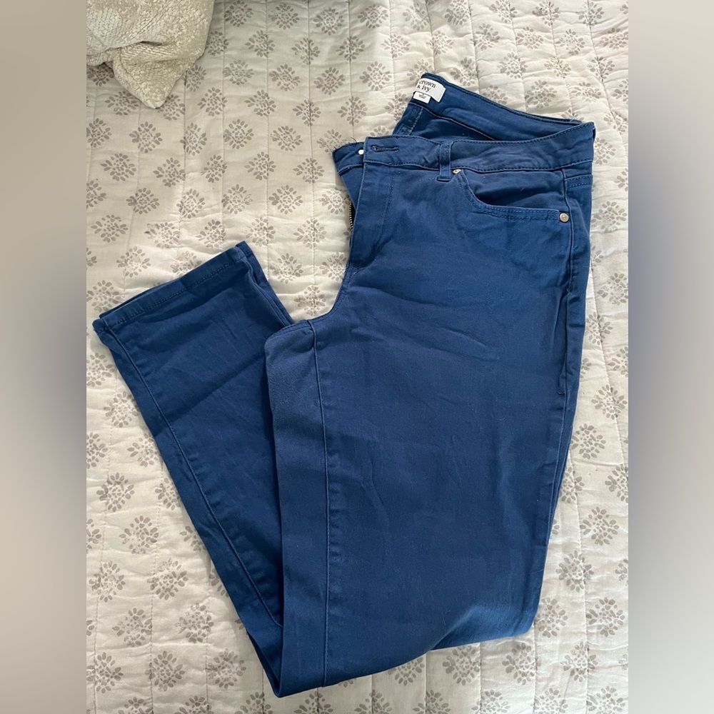 Size 8 crown and ivy pants